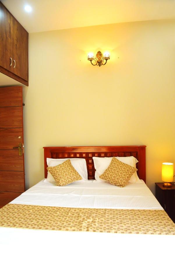 Sri Apartment 2Bhk For Familys Couples Parking A2 Pondicherry Exterior photo